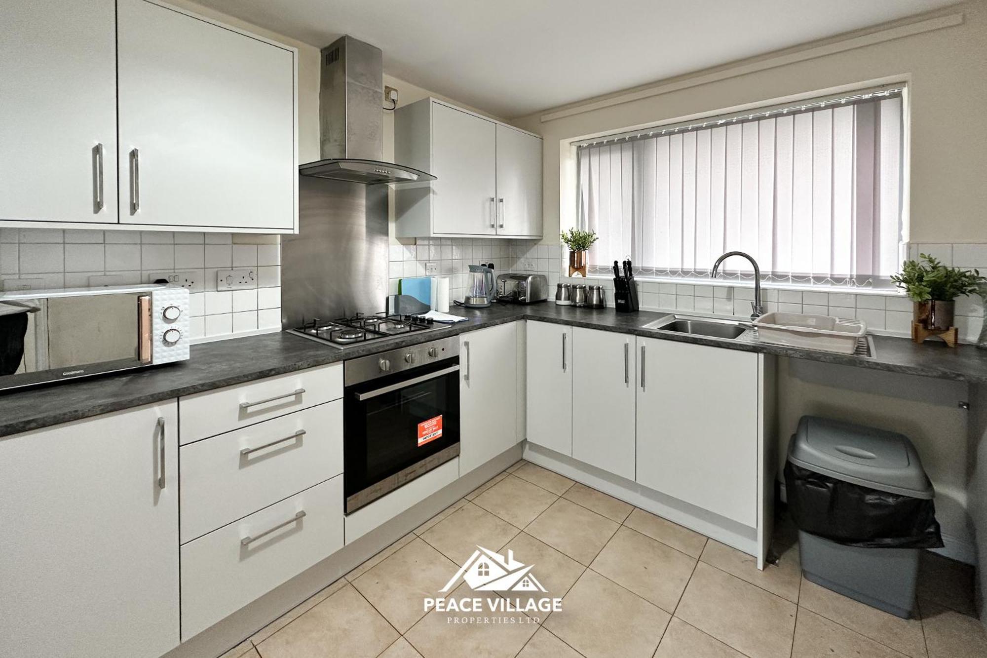 Ashton Co-Living - Private Room Self-Cater Manchester Exteriör bild